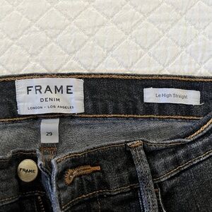 FRAME Le High Straight Jeans